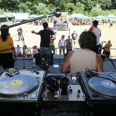 2006