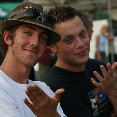 2006